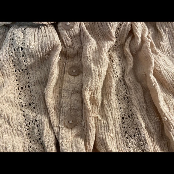 Beige/ Nude Crop Top - Picture 2 of 3